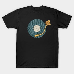 Vintage-Inspired Record and Needle: Retro Music Design T-Shirt